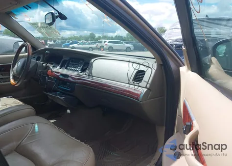 2002 Mercury Grand Marquis Ls из США, поврежденный, VIN 2MEFM75W02X635971